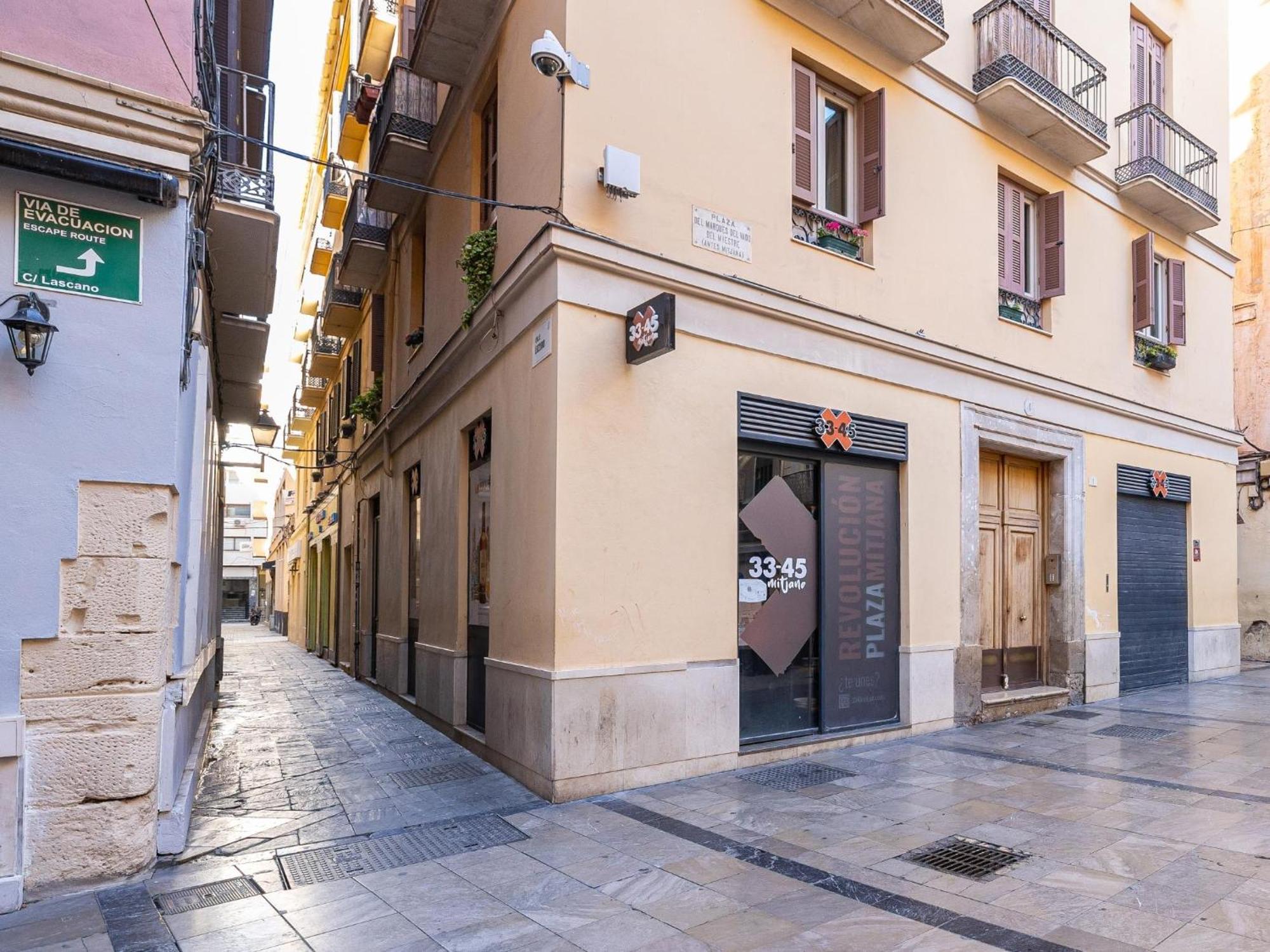 H2M Lazcano With Sunny Terrace In Old Town 말라가 외부 사진